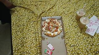 Bhai ne apne bhean ko pizza khila kar choda dogy style me bhean bhee bolne lagi ketana chodoge clear Hindi audio
