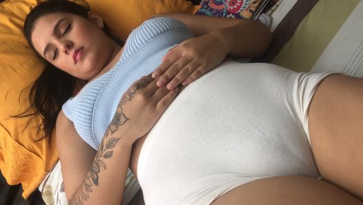 I fuck my stepbrother after he takes a shower- creampie – Spanish porn